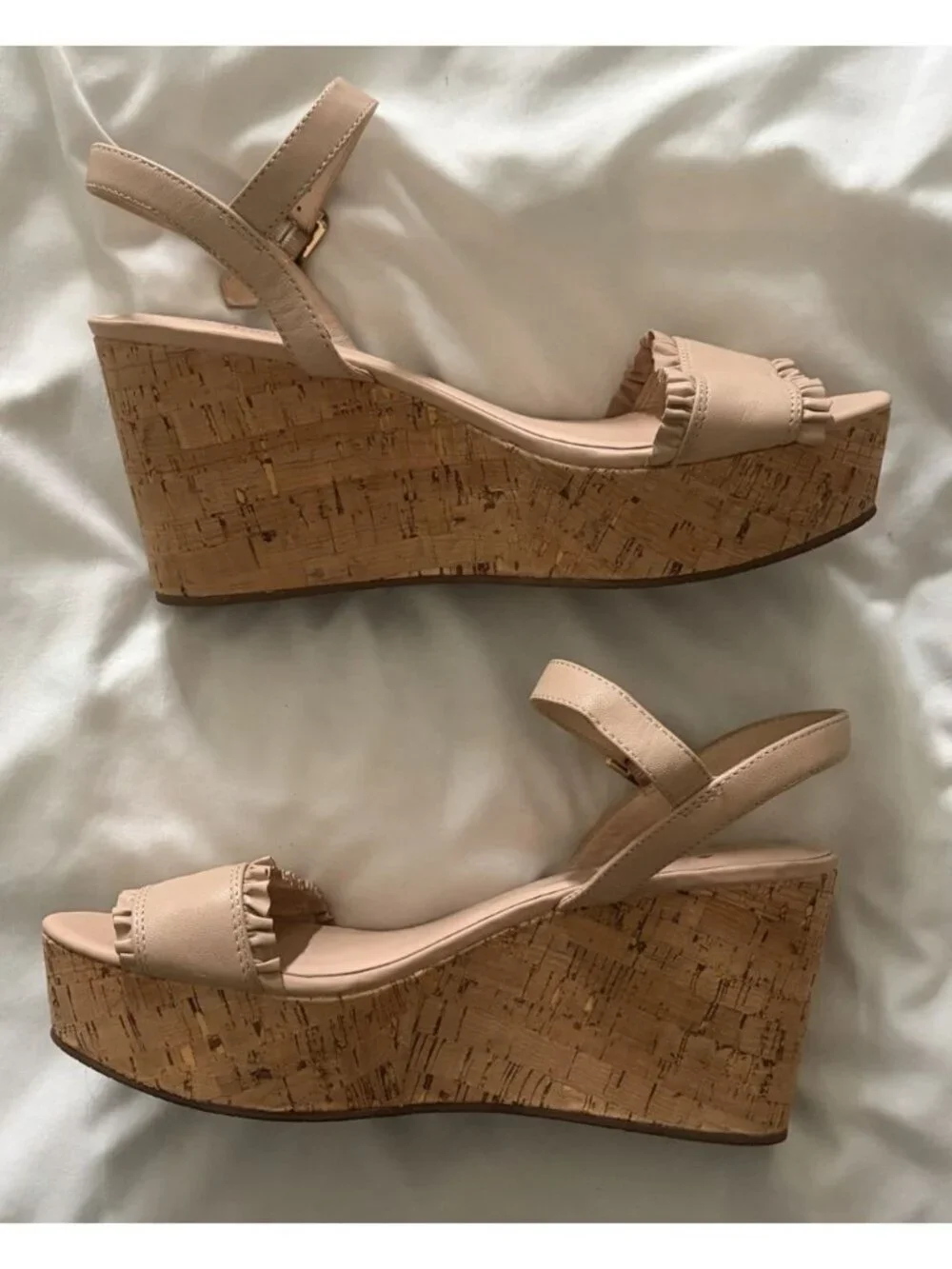 KATE SPADE Tomas Wedge Leather Nude Pink Ruffle Sandals Cork Shoes Size 10